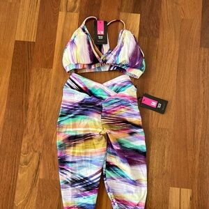 Lici Fit set Colorful Abstract